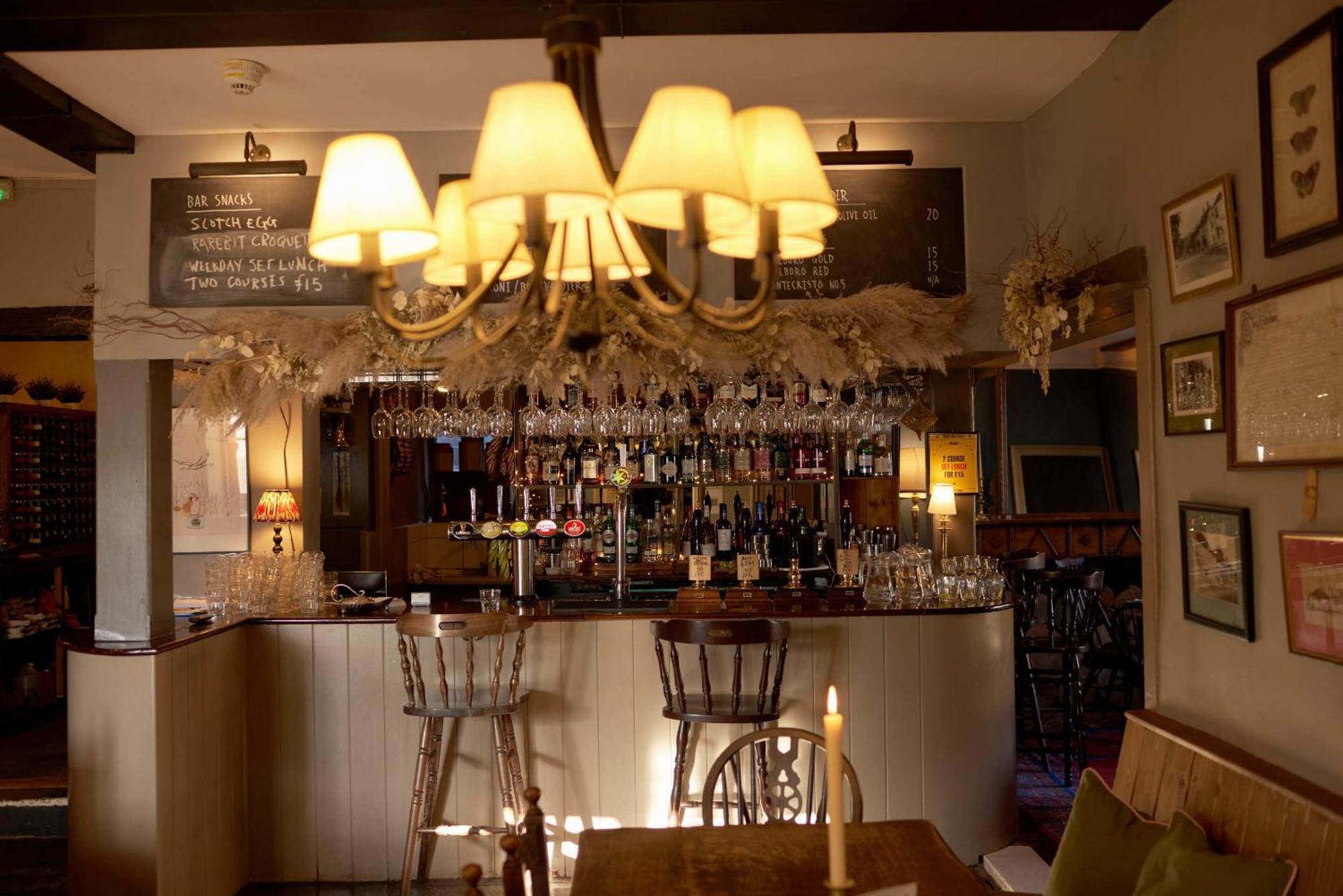 The Grosvenor Arms Hotel Hindon Bagian luar foto