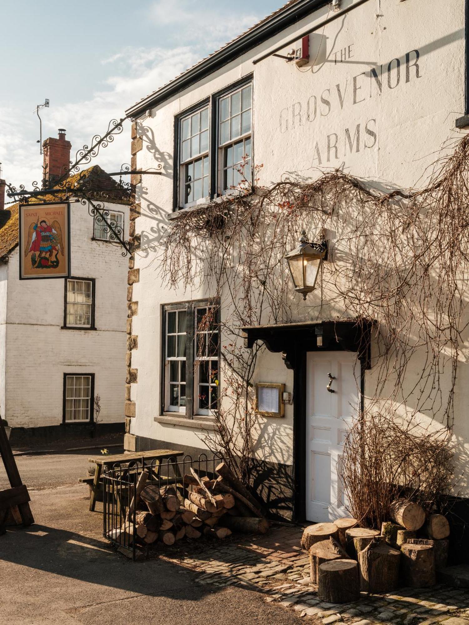 The Grosvenor Arms Hotel Hindon Bagian luar foto